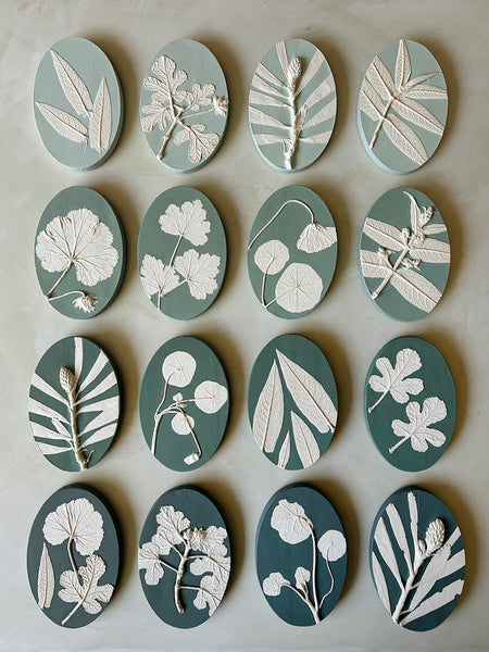 Original Botanical Cast - Mini Ovals - Green Ombré - Set of 16